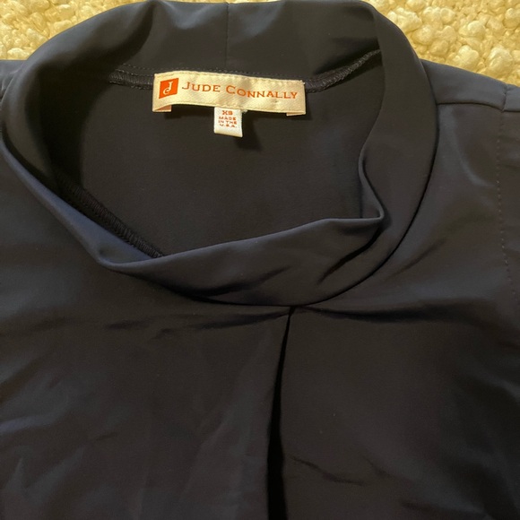 Jude Connally Mock Turtleneck Sleeveless Top - Picture 2 of 4